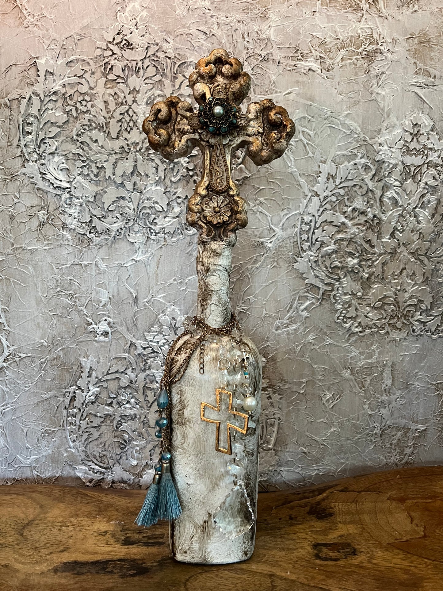 Celeste Cross Heirloom Bottle