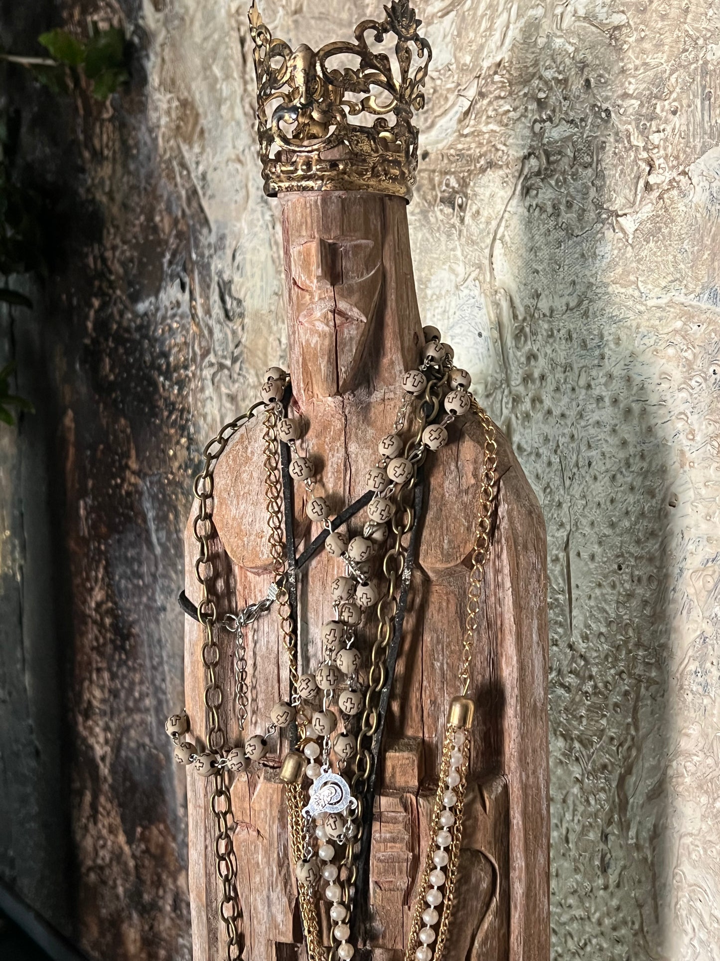 Crowned Wise Man Reliquary