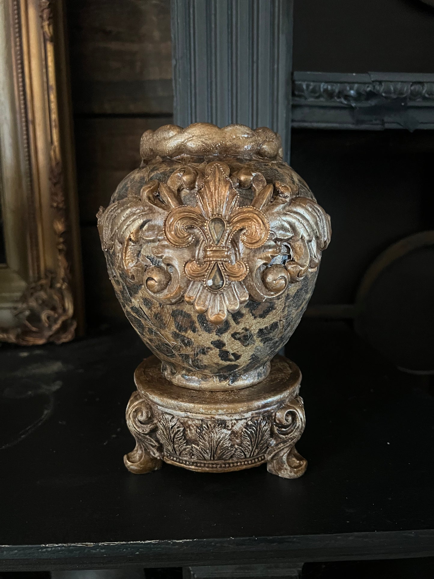 Legacy in Leopard Vessel