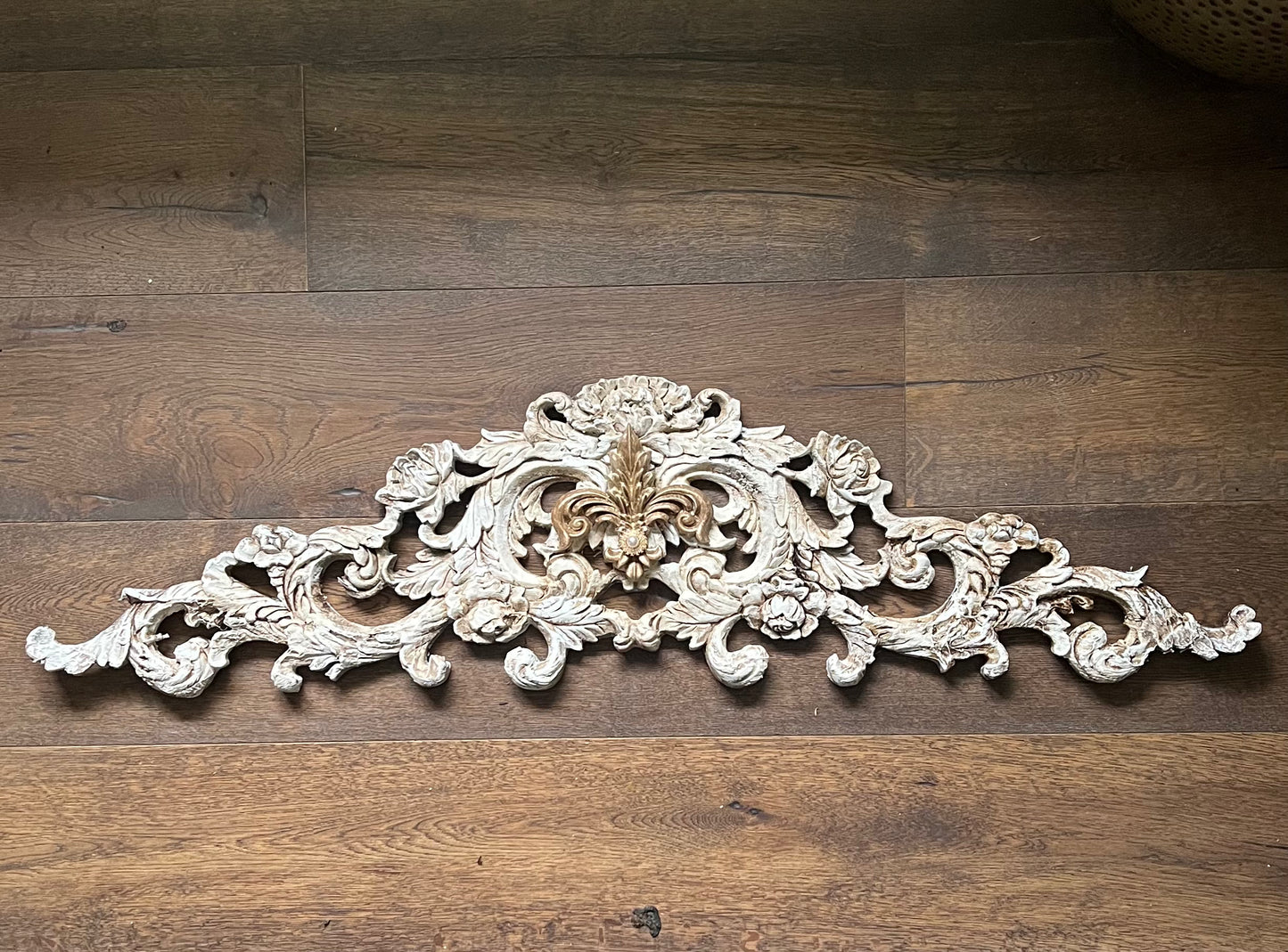 Maison de Fleur Embellished Wall Plaque