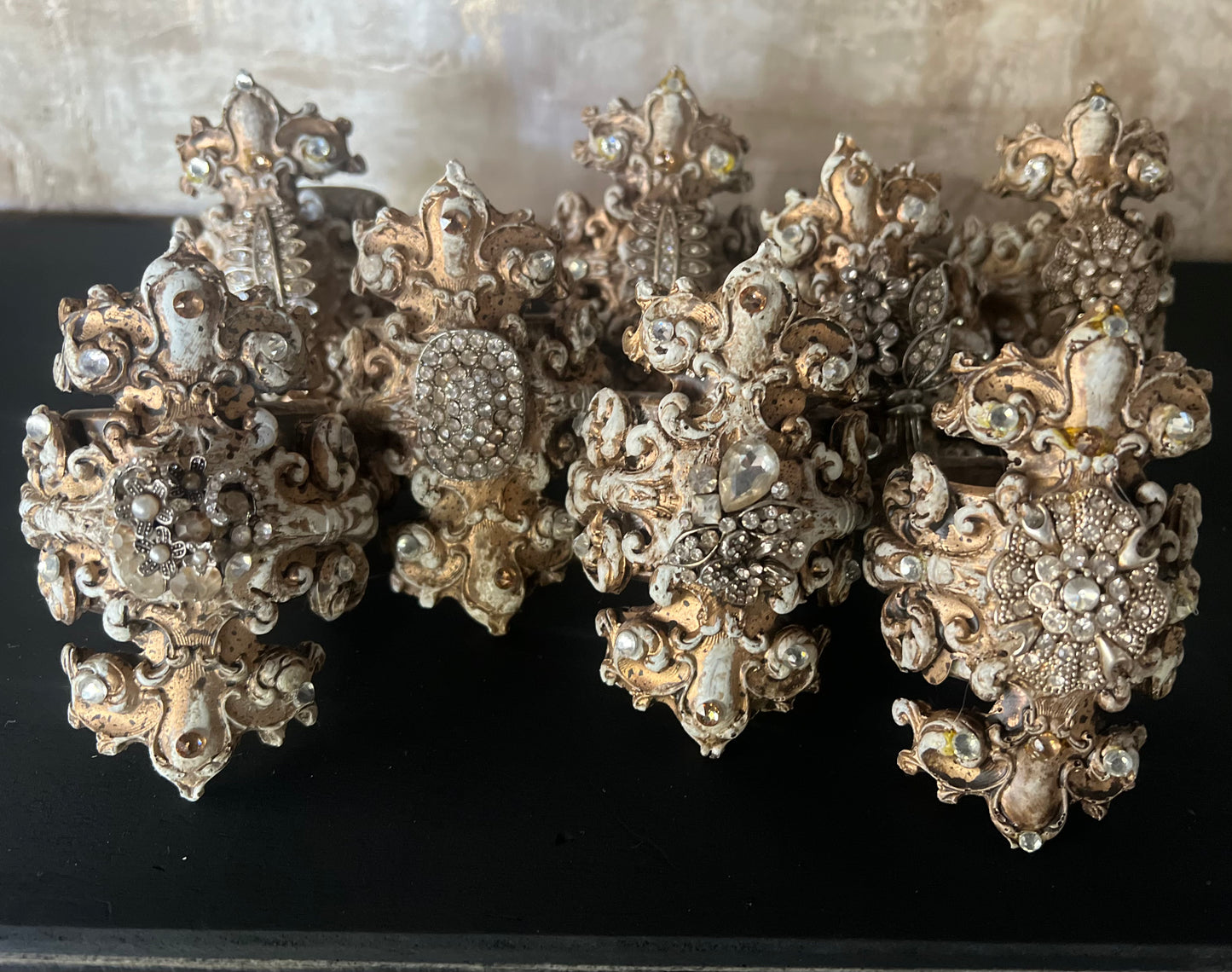 Vintage Crowned Scroll Napkin Ring Set
