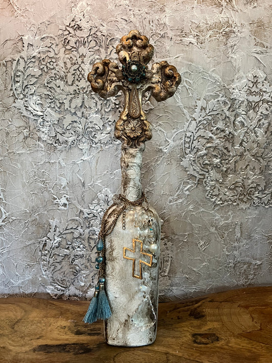 Celeste Cross Heirloom Bottle
