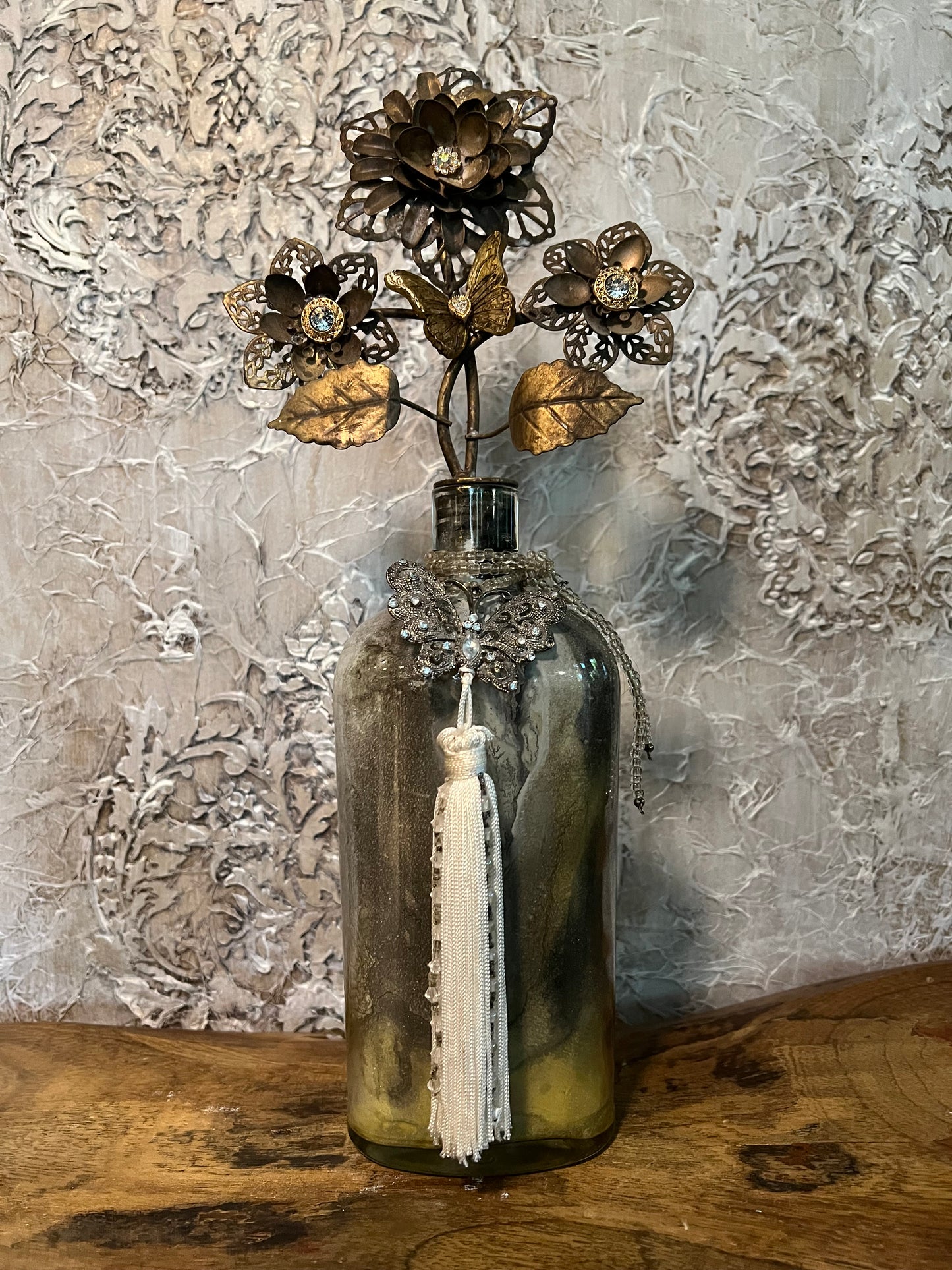 Heirloom Rose & Butterfly Metal Bloom Bottle