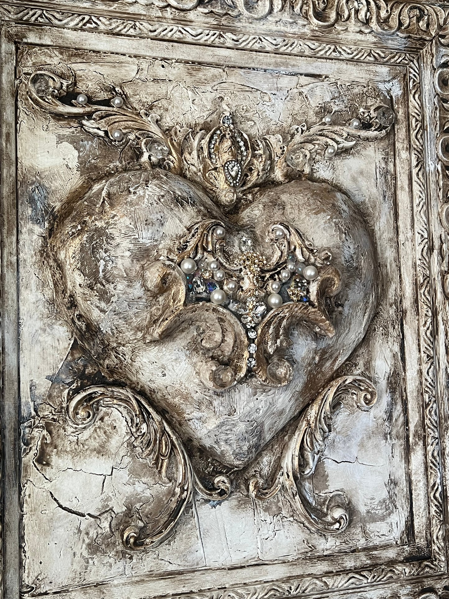 A Gilded Heart Heirloom Relief