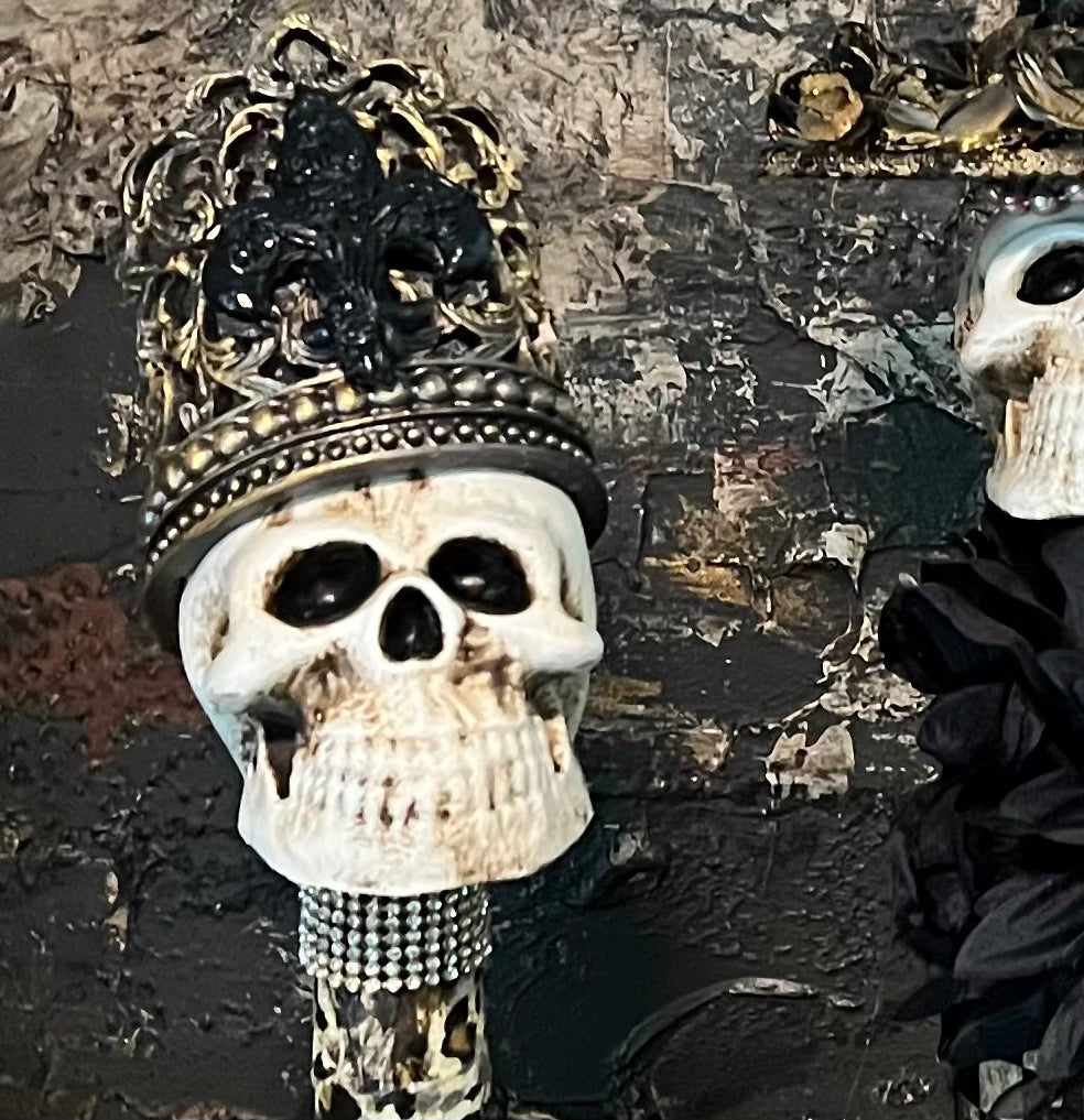 Crowned Relics