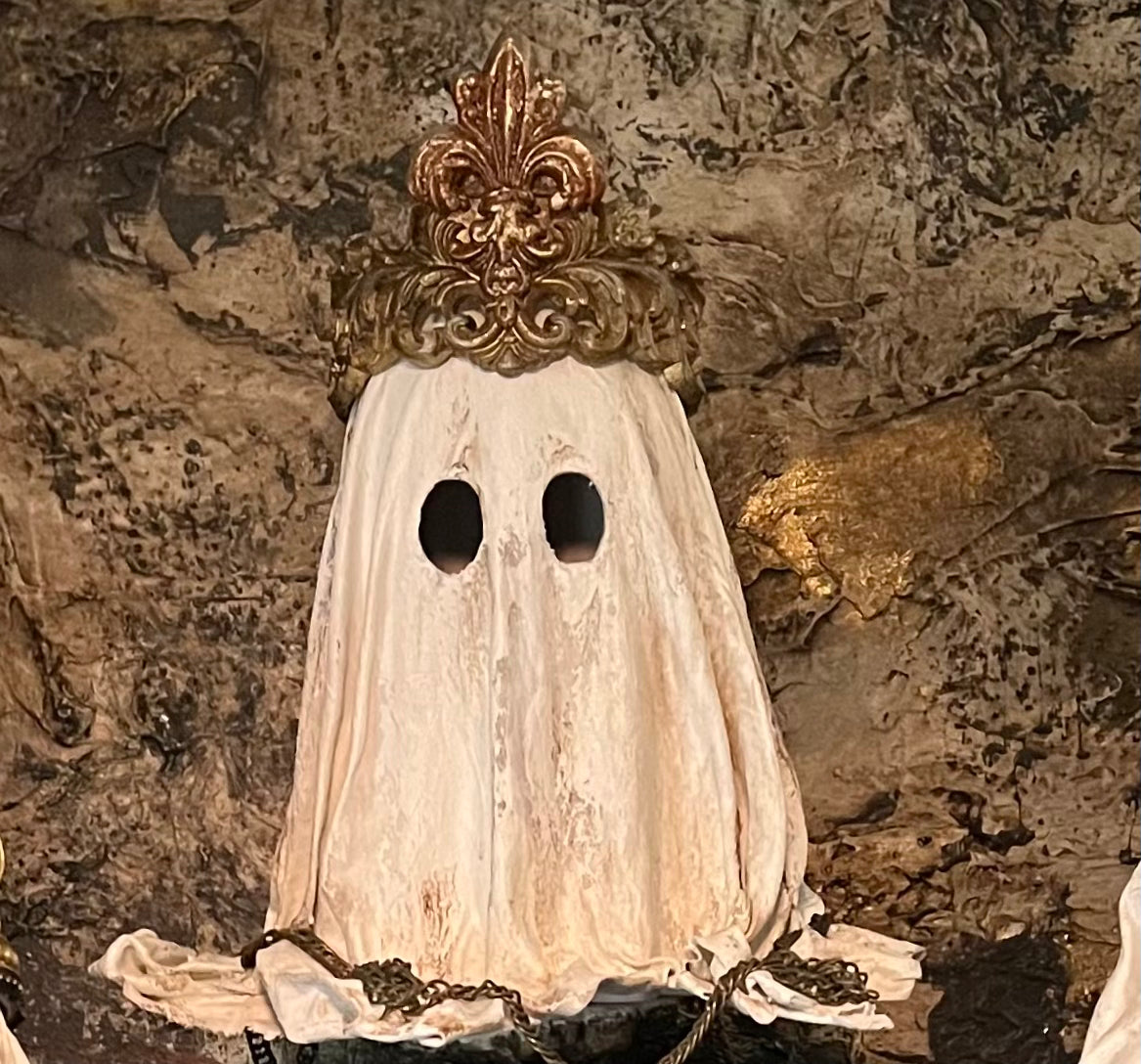 Crowned Phantom