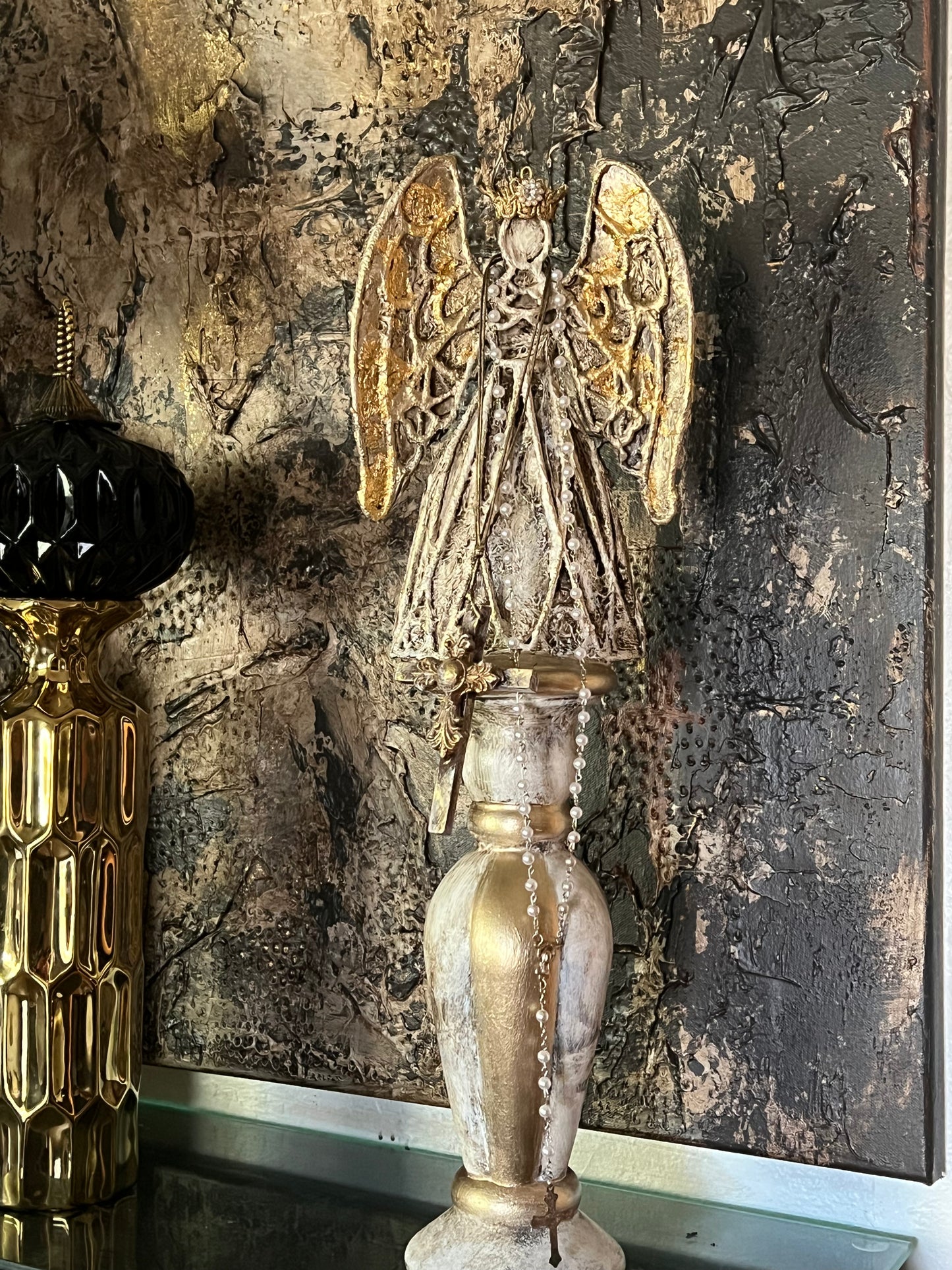 Crowned Guardian Angel