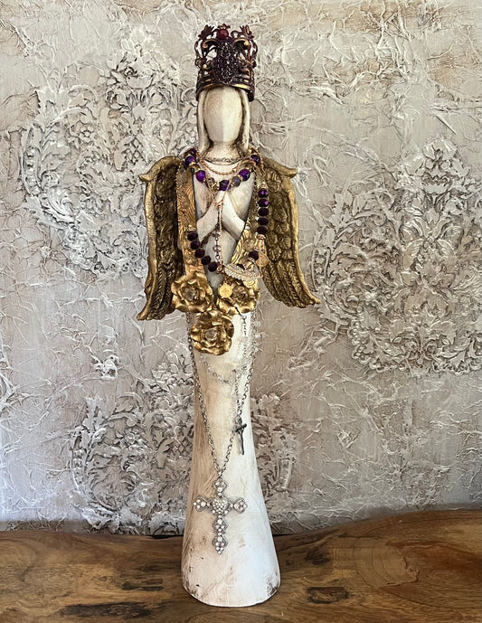 Regal Amethyst Gracekeeper Angel