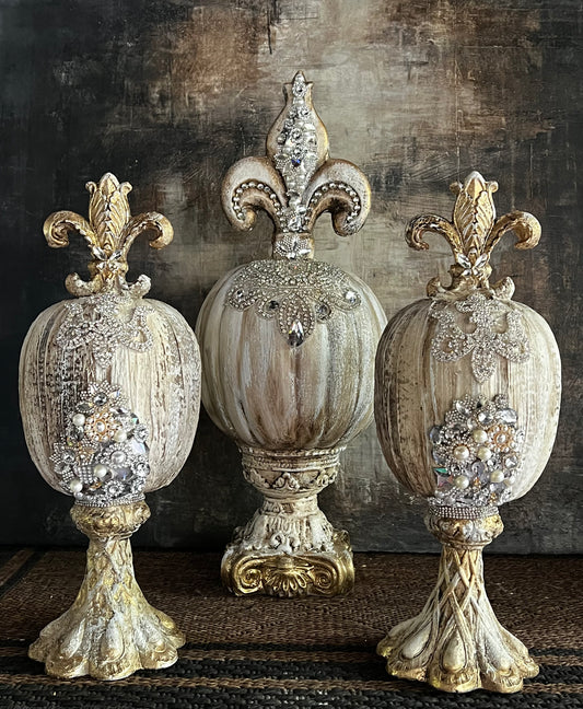 Versailles Pumpkin Collection