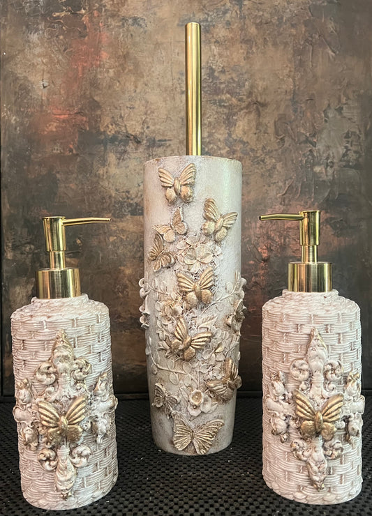 Regal Wings Bathroom Trio Set